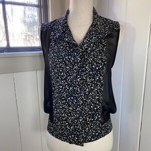 Bcbgeneration sleeveless zippered blouse